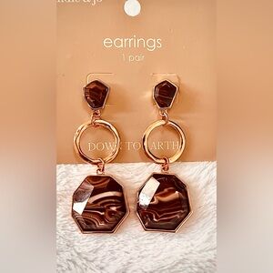 Beautiful Very Shiny Raised Gold, Brown and Cream Swirl Drop Earrings